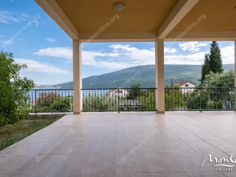 Sale, house, 247m², Đenovići, Herceg Novi - image 3