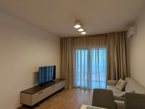 Rent, three bedroom apartment, 58m², Bečići, Budva - image 12