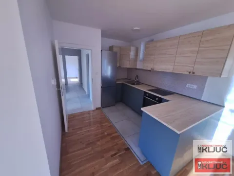 Prodaja, trosoban stan, 74m², Veternička rampa, Novi Sad Sve Podlokacije - image 3