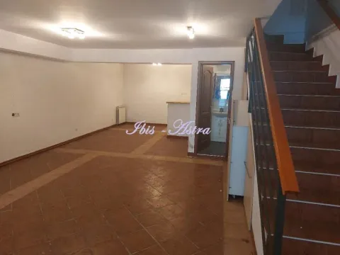 Sale, four bedroom apartment, 202m², Savski Venac, Beograd - image 2