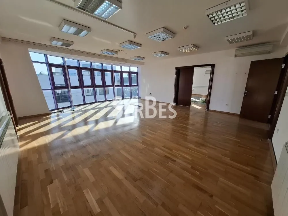 Rent, office space, 500m², Adamovićevo Naselje, Novi Sad Sve Podlokacije