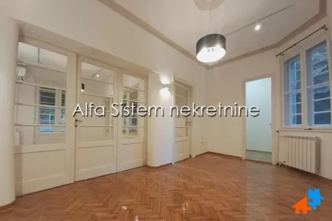Rent, office space, 87m², Kalenić Pijaca, Vračar Sve Podlokacije - image 10