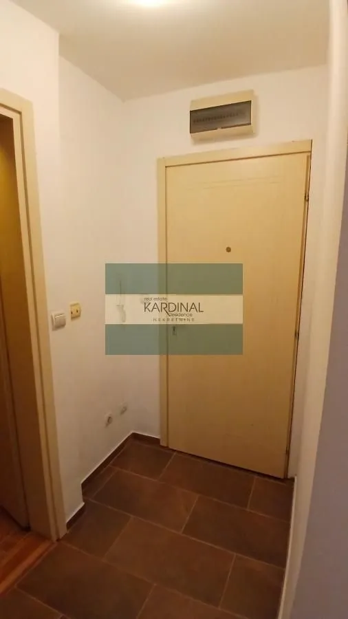 Izdavanje, jednosoban stan, 28m², Centar, Jagodina