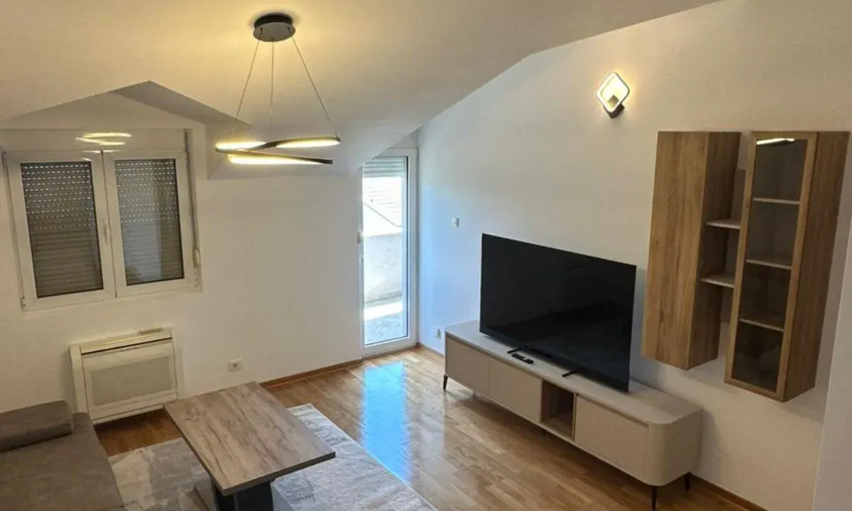 Rent, two bedroom apartment, 72m², Momišići, Podgorica