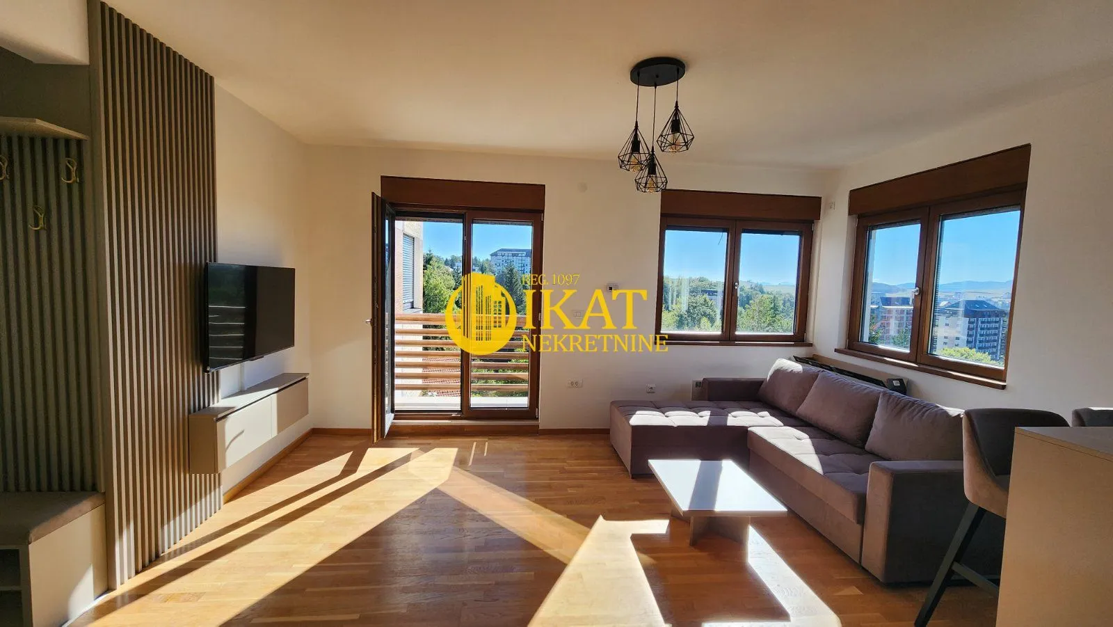 Prodaja, jednosoban stan, 41m², 25. Maj, Zlatibor