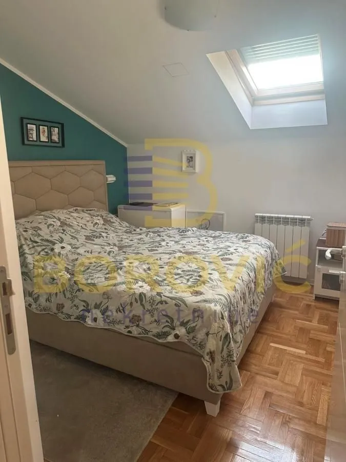 Prodaja, trosoban stan, 59m², Olimp, Zvezdara Sve Podlokacije