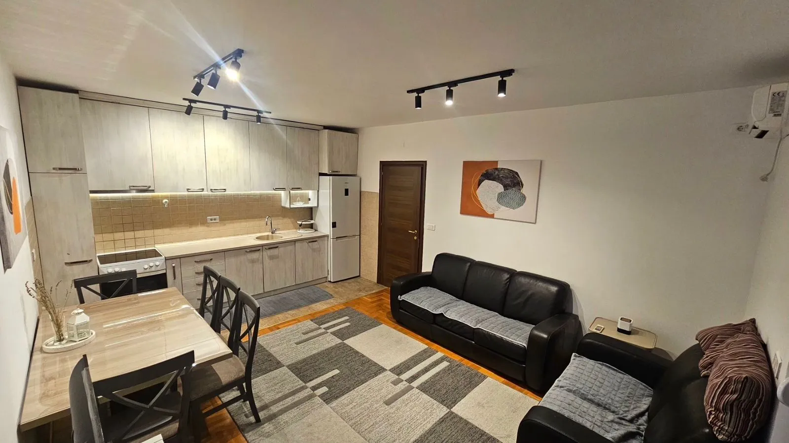 Izdavanje, stan, 66m², Stari Aerodrom, Podgorica