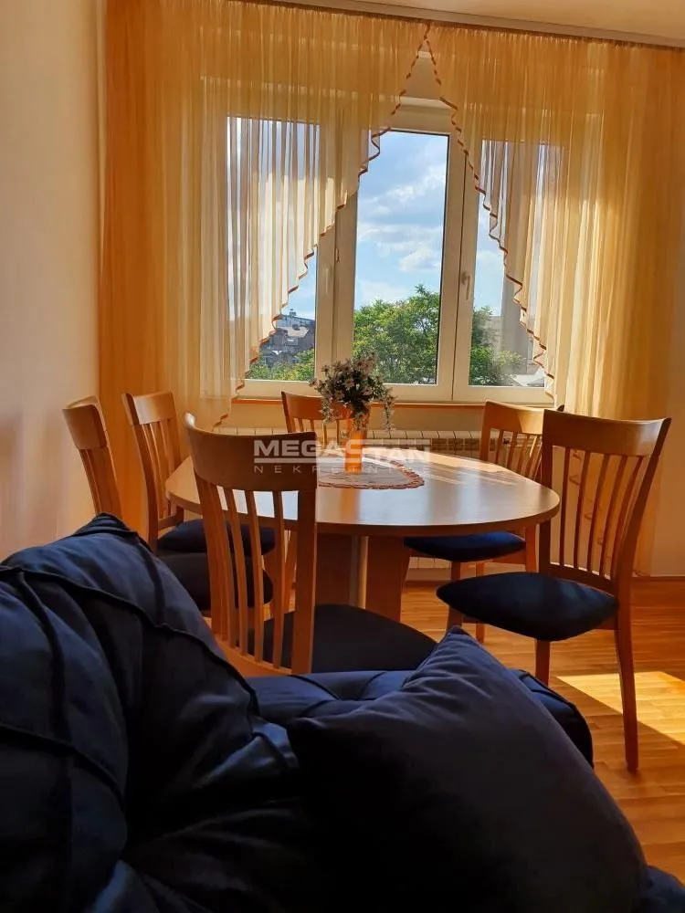 Rent, two bedroom apartment, 45m², Stari Grad, Beograd