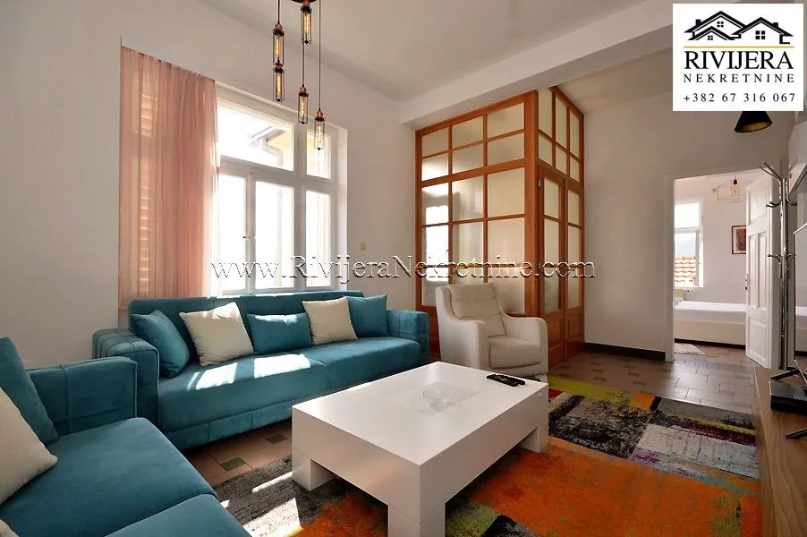Prodaja, kuća, 90m², Centar, Herceg Novi