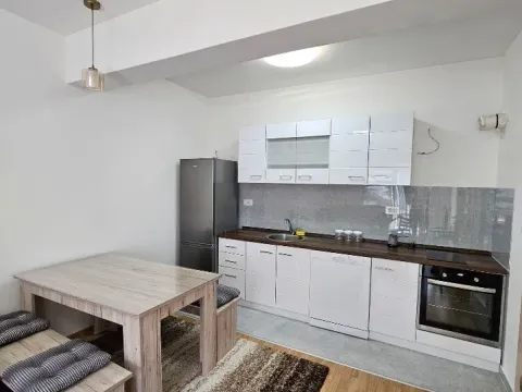 Rent, one bedroom apartment, 50m², Stara Varoš, Podgorica - image 2