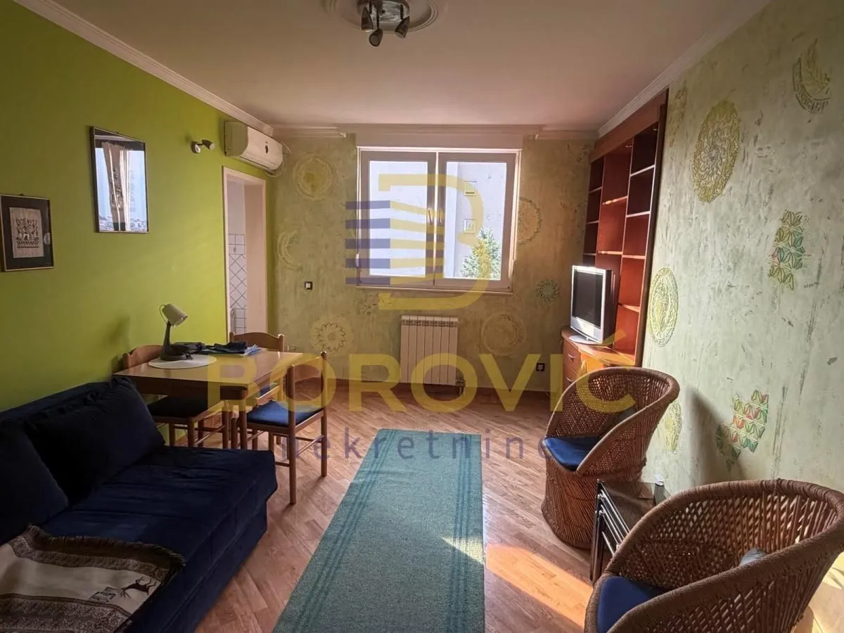 Izdavanje, jednosoban stan, 32m², Voždovac Sve Podlokacije, Beograd