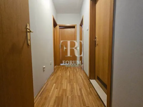 Izdavanje, trosoban stan, 100m², Ljubović, Podgorica - image 6