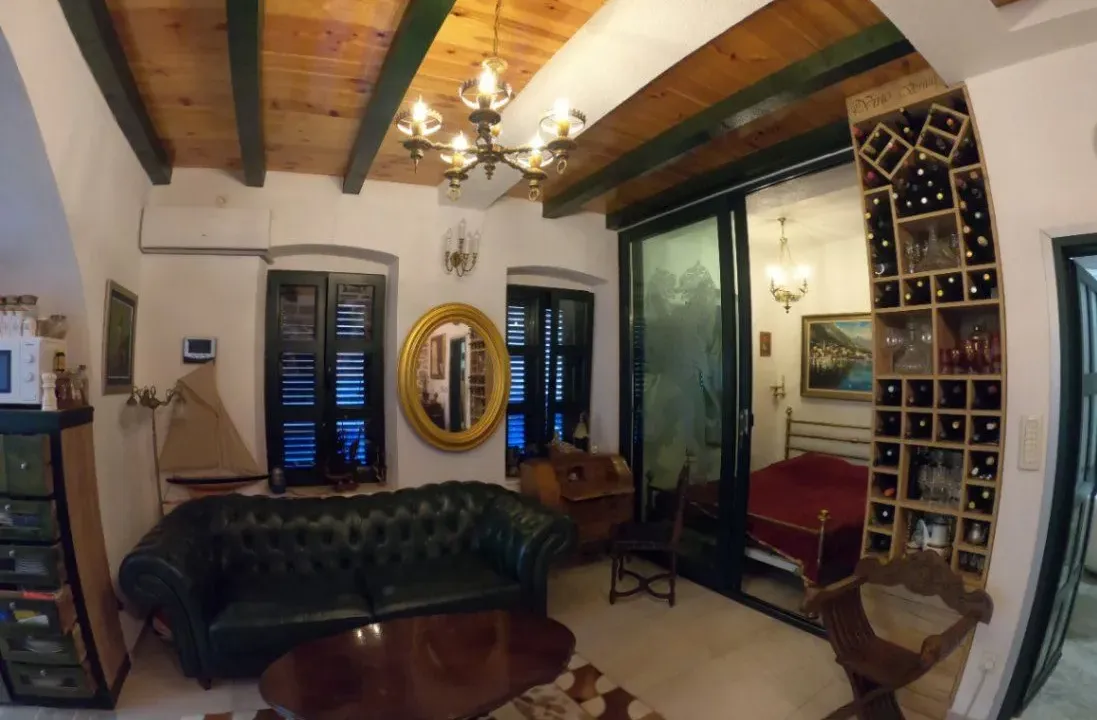 Prodaja, jednosoban stan, 45m², Stari Grad, Herceg Novi