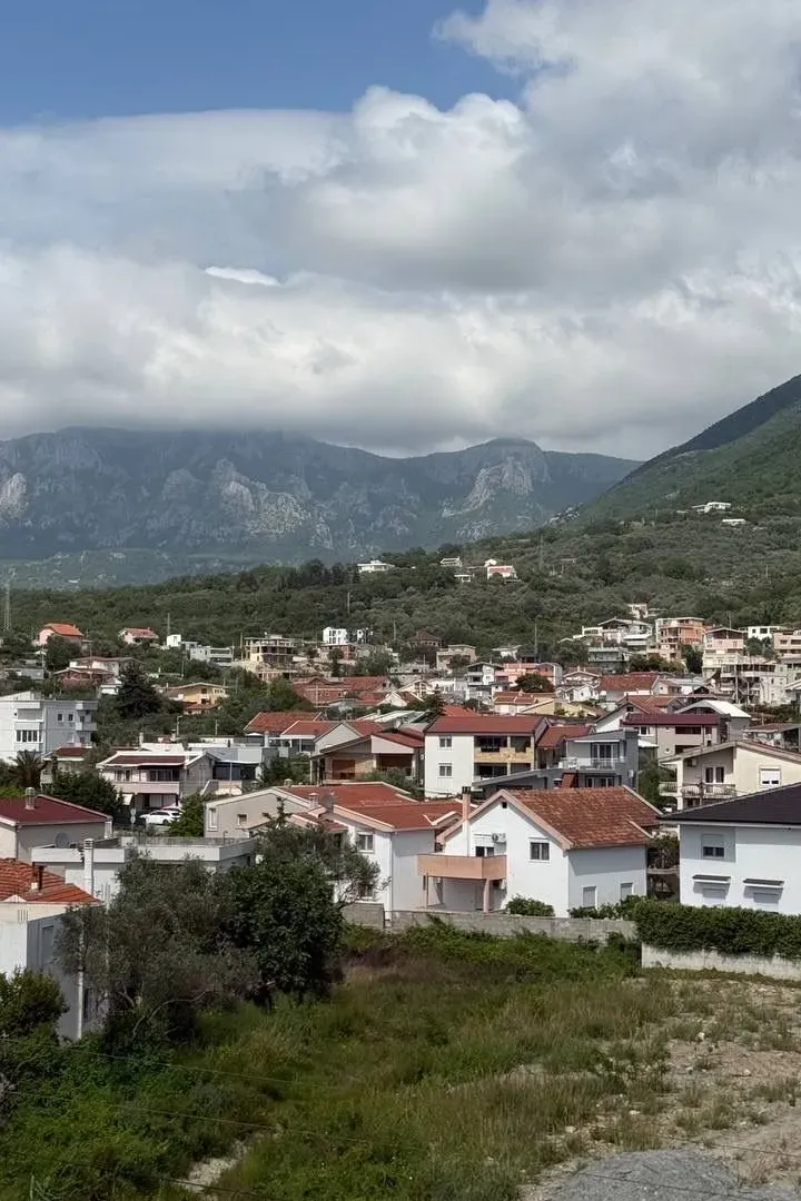 Sale, two bedroom apartment, 60m², Ilino, Bar