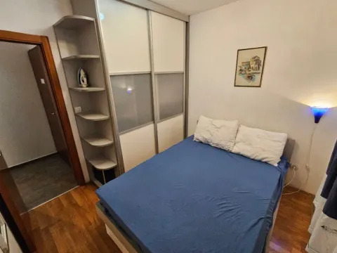 Rent, one bedroom apartment, 38m², Gospoština, Budva - image 11