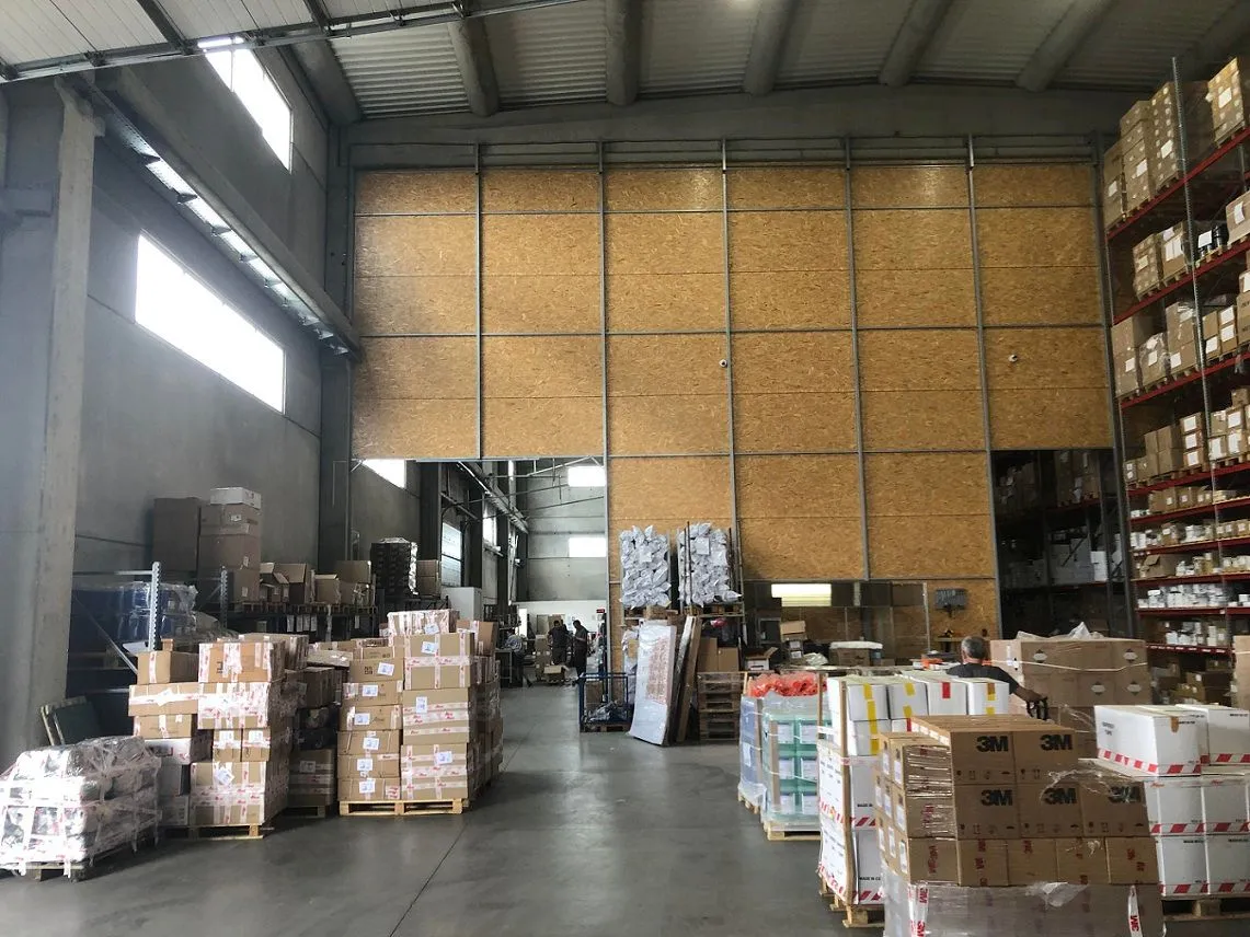 Rent, office space, 4000m², Zemun Sve Podlokacije, Beograd