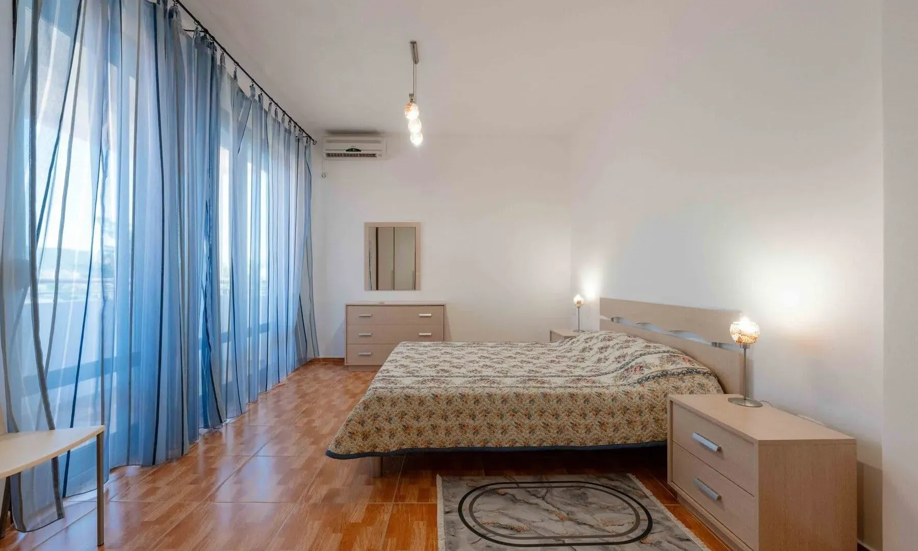 Sale, house, 416m², Utjeha, Bar