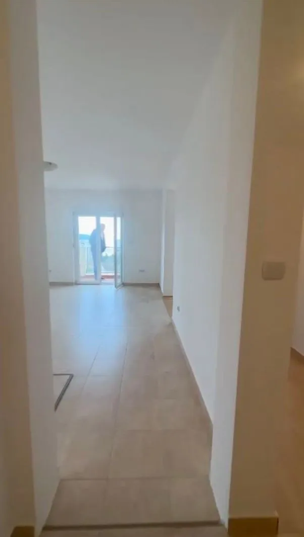 Prodaja, dvosoban stan, 72m², Igalo, Herceg Novi