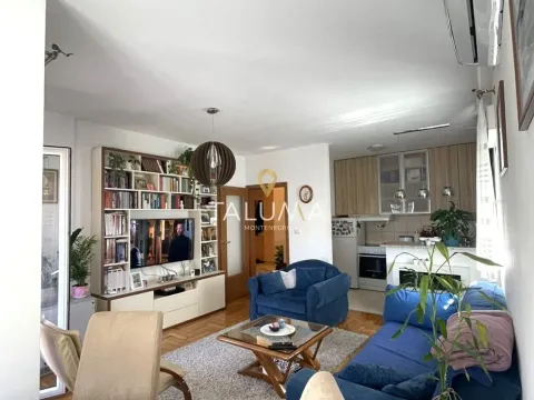 Prodaja, jednosoban stan, 52m², Zabjelo, Podgorica - image 2