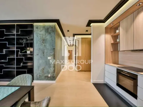 Izdavanje, četvorosoban stan, 118m², Savski Venac, Beograd - image 7