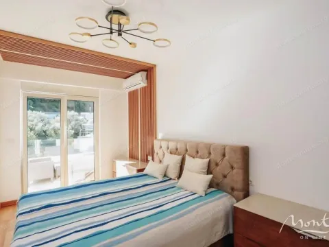 Sale, three bedroom apartment, 220m², Rafailovići, Budva - image 4