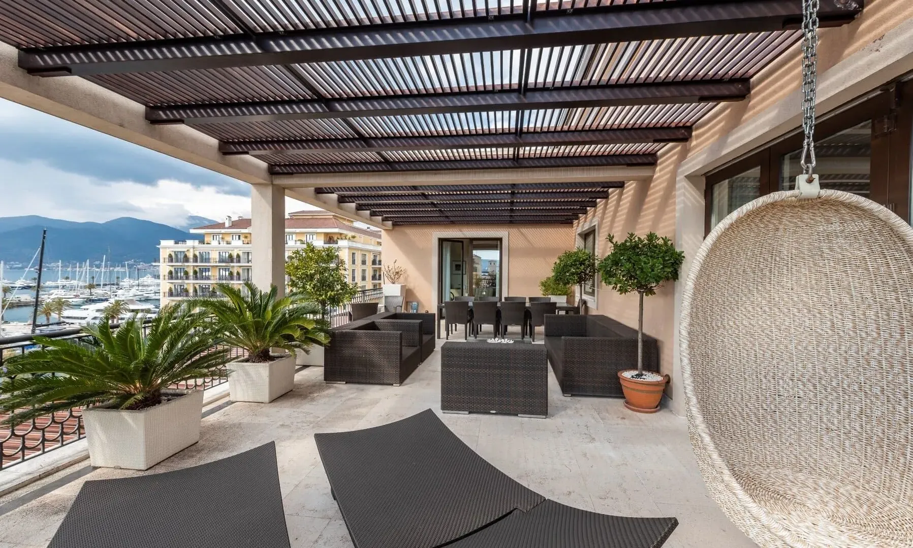 Prodaja, četvorosoban stan, 278m², Porto Montenegro, Tivat