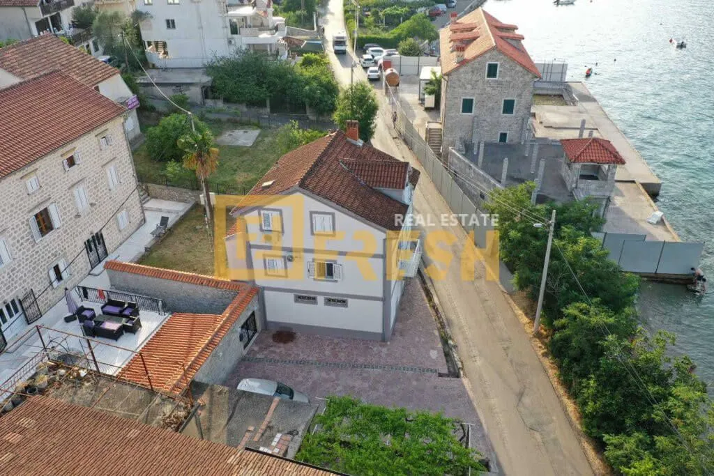 Prodaja, kuća, 150m², Kotor, Crna Gora