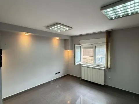 Poslovni prostor in Južni Bulevar