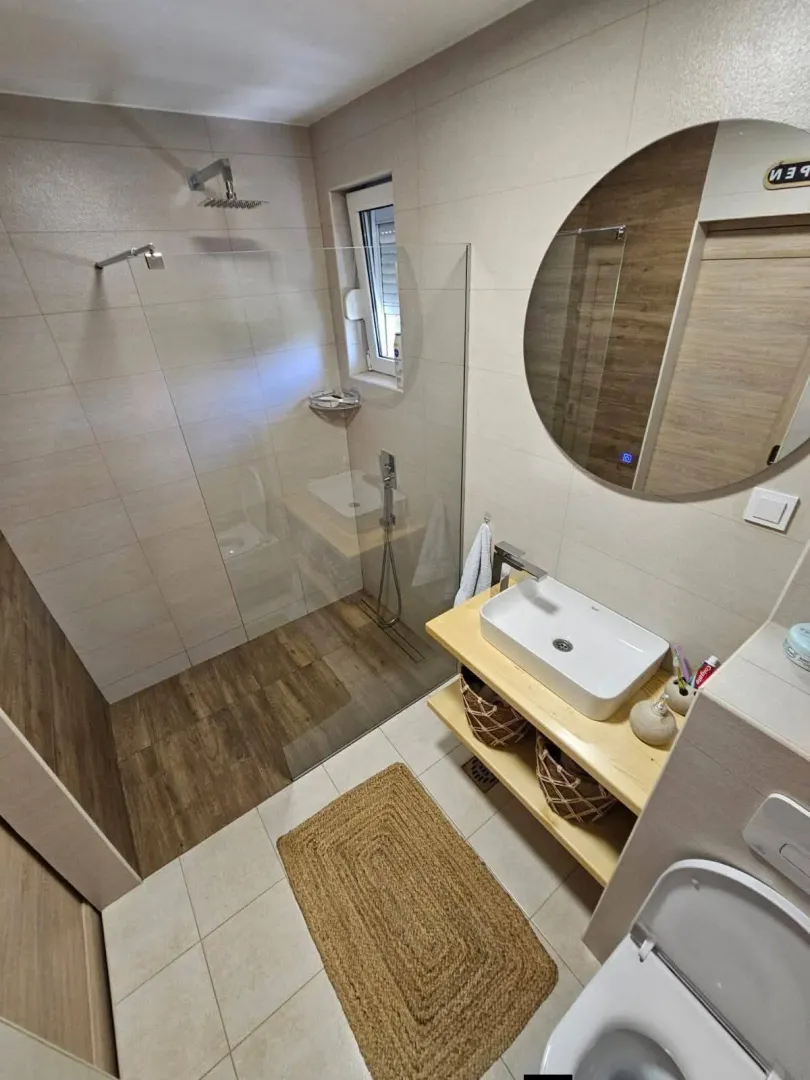 Prodaja, dvosoban stan, 95m², Drpe Mandića, Podgorica