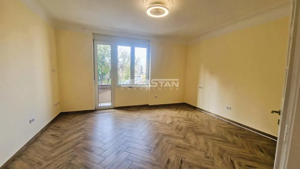 Izdavanje, dvosoban stan, 55m², Stari Grad, Beograd