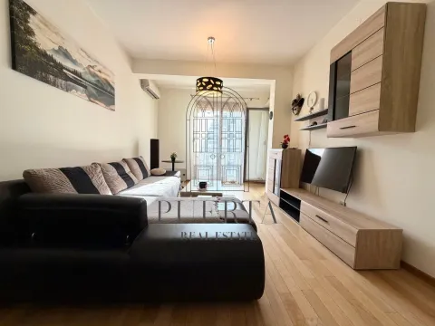 Izdavanje, jednosoban stan, 49m², Krivi Most, Podgorica - image 2
