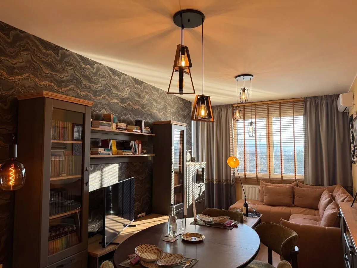 Prodaja, trosoban stan, 59m², Bulevar patrijarha Pavla, Novi Sad Sve Podlokacije