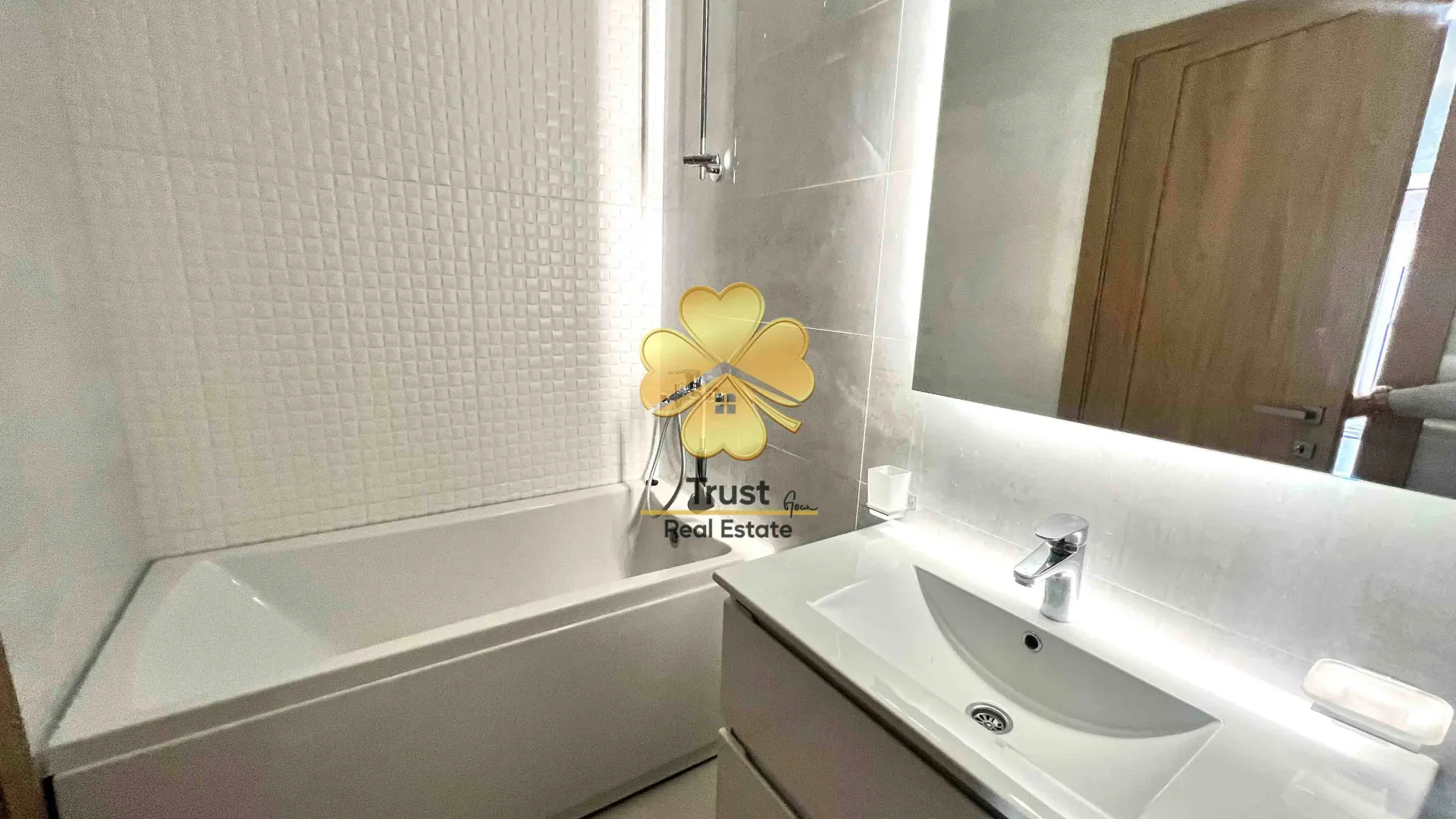 Rent, two bedroom apartment, 84m², Master Kvart, Podgorica