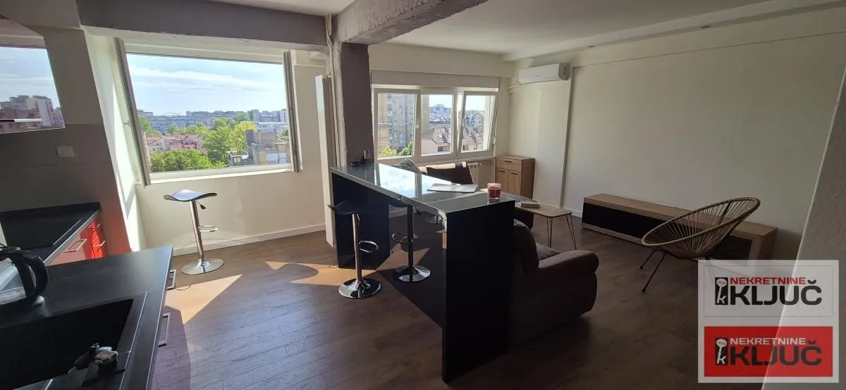 Prodaja, dvosoban stan, 57m², Sajmište, Novi Sad