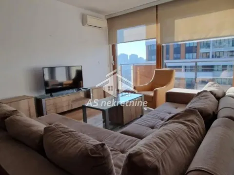 Stan in Novi Beograd Blok 67