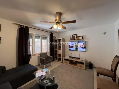 Prodaja, kuća, 184m², Vrčin, Grocka - image 9