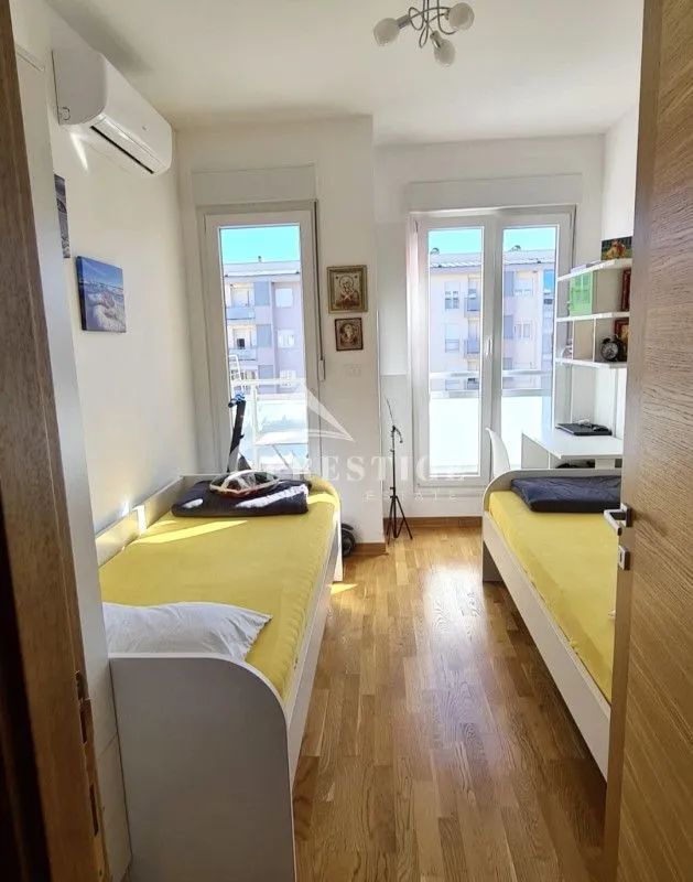 Rent, two bedroom apartment, 64m², City Kvart, Podgorica