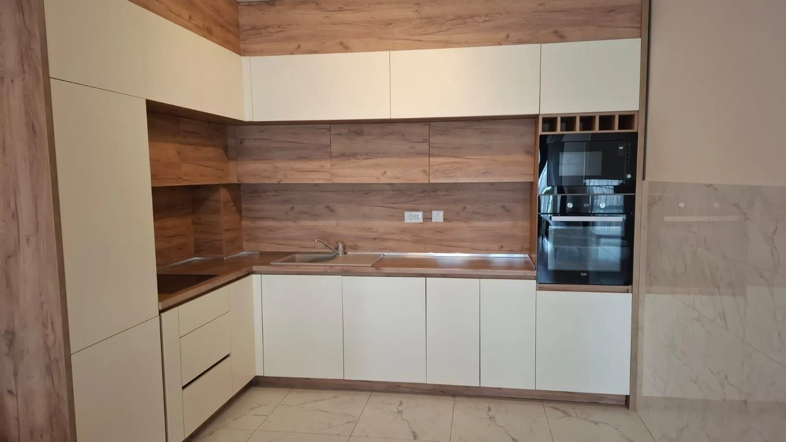 Prodaja, jednosoban stan, 63m², Preko Morače, Podgorica