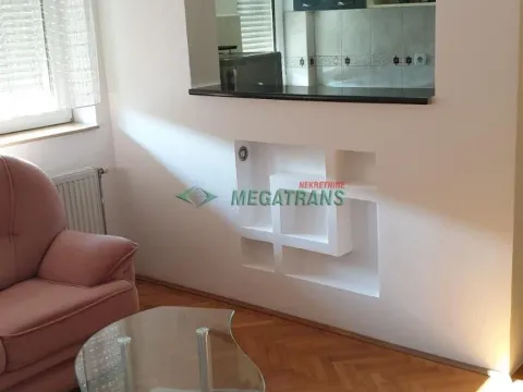 Izdavanje, dvosoban stan, 42m², Centar, Novi Sad - image 6