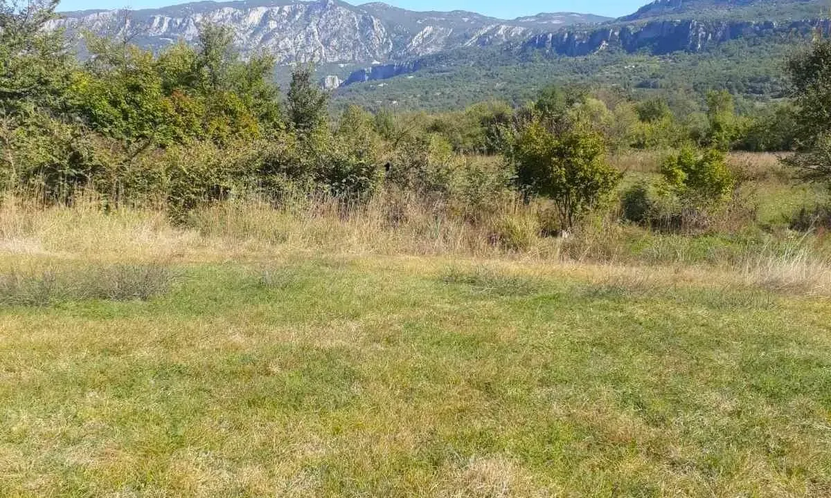 Sale, land lot, 2044m², Spuž, Danilovgrad
