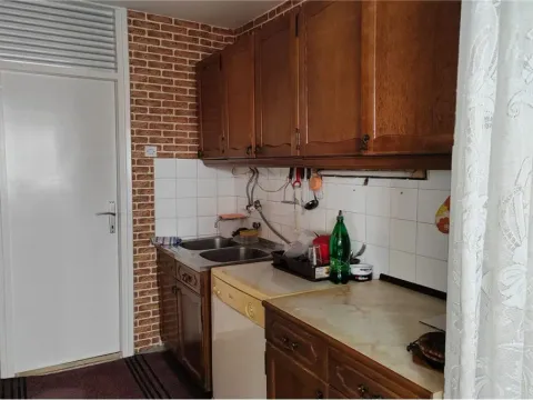 Prodaja, trosoban stan, 89m², Trošarina, Niš - image 9