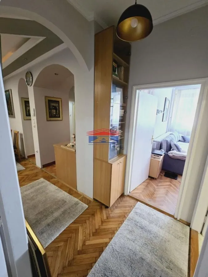 Sale, four bedroom apartment, 87m², Centar, Novi Sad