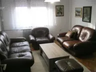 Izdavanje, četvorosoban stan, 96m², Centar, Niš - image 1