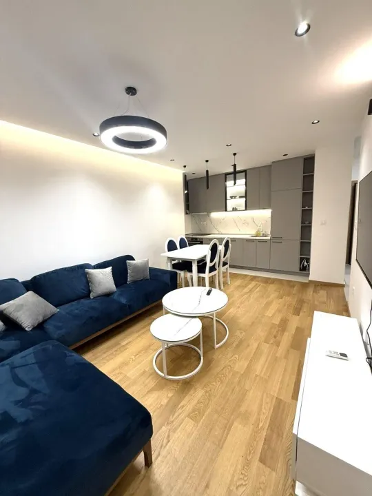 Izdavanje, dvosoban stan, 53m², New City, Podgorica