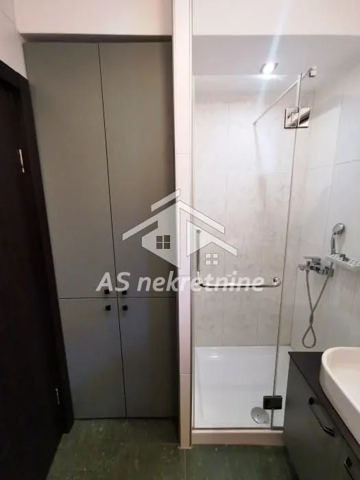 Rent, three bedroom apartment, 67m², Bulbulder, Zvezdara Sve Podlokacije
