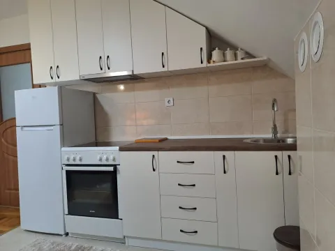 Rent, one bedroom apartment, 42m², Zelenika, Podgorica - image 2