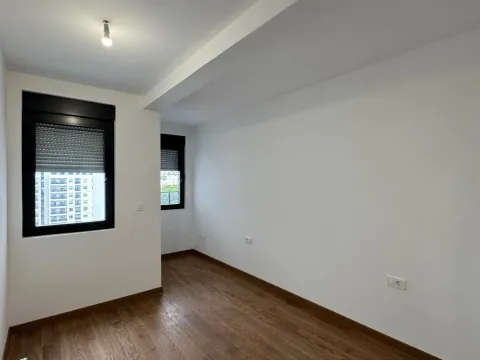 Izdavanje, stan, 64m², Tološka šuma, Podgorica - image 6