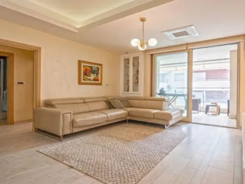 Sale, two bedroom apartment, 80m², Rozino, Budva - image 10