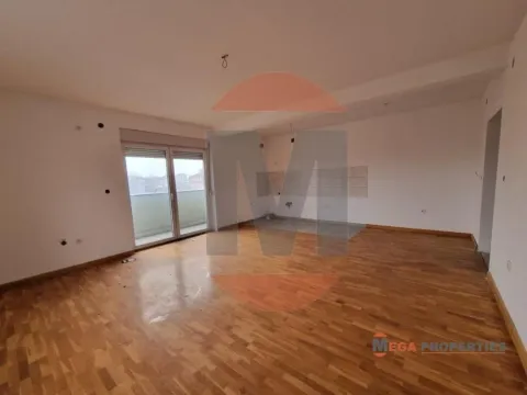 Sale, two bedroom apartment, 65m², Borča 1, Borča Sve Podlokacije - image 2