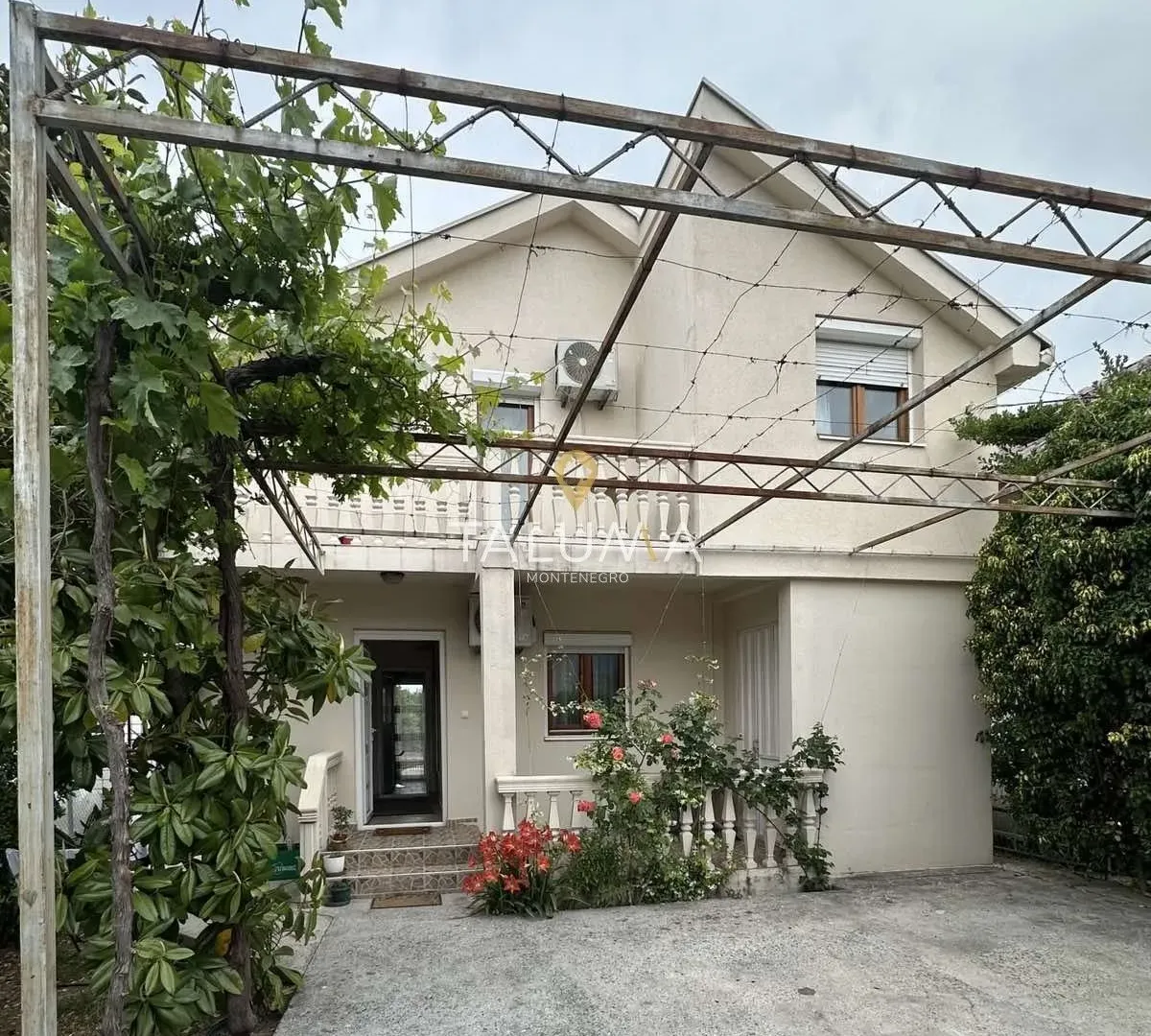 Sale, house, 123m², Murtovina, Podgorica
